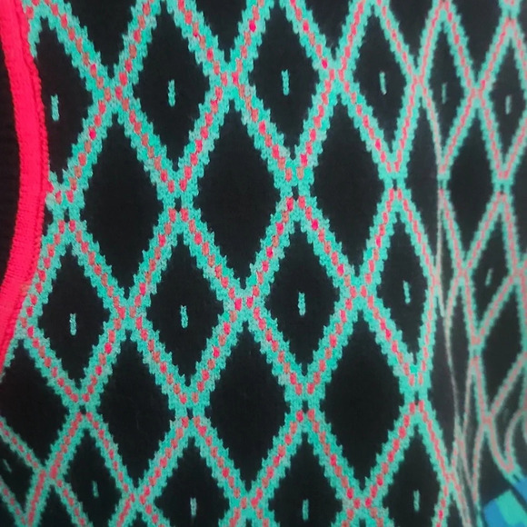 Cider Diamond Stitching Checkered Knitted Sweater Vest MEDIUM - Picture 6 of 12